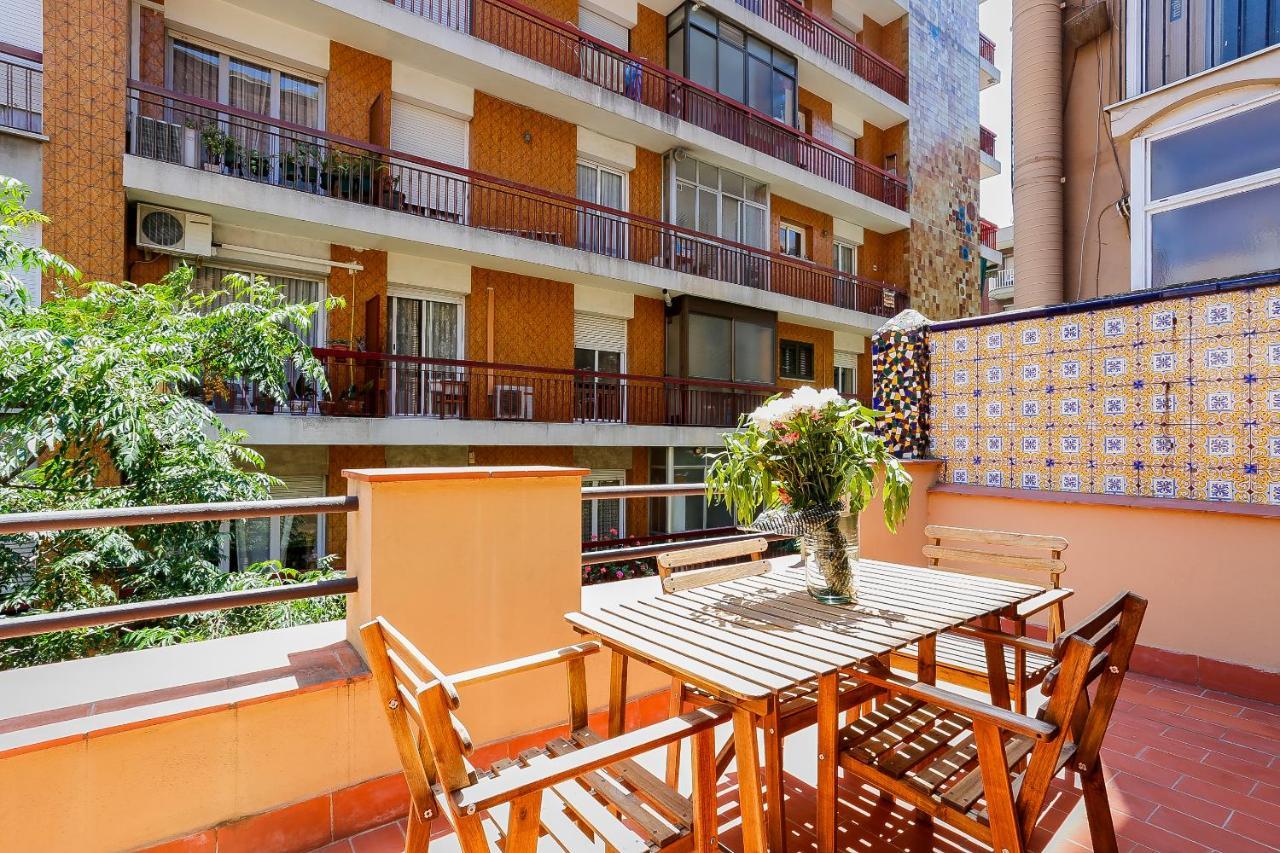 Apartament Short Group Sagrada Familia Serviced