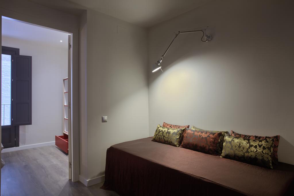 Short Group Sagrada Familia Serviced Apartament Barcelona